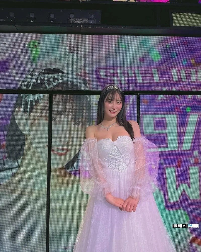 은퇴 발표한 미타니 아카리