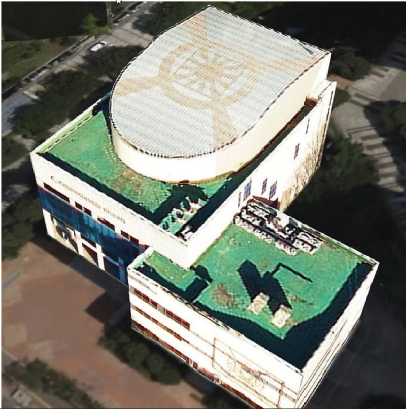 통일교 건물 옥상에...