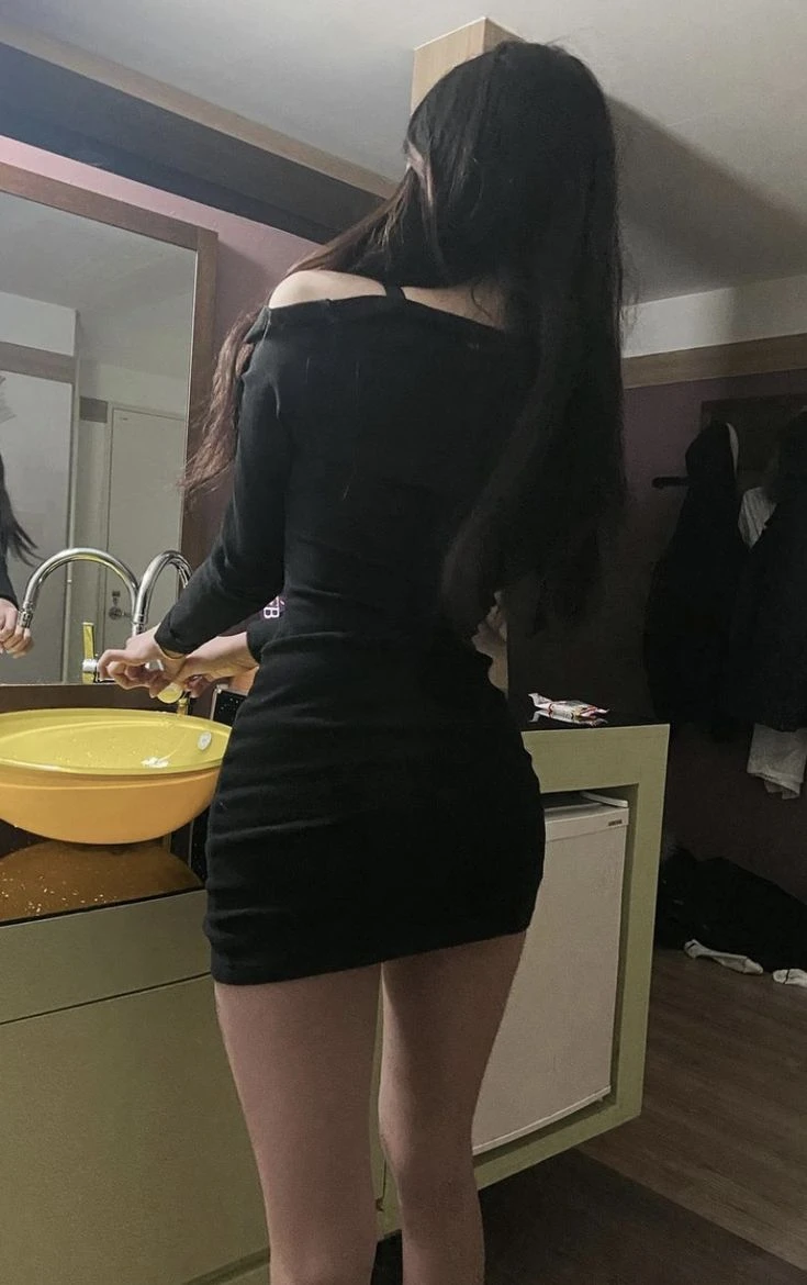 여자의 뒷태를 완성하는 삼위일체