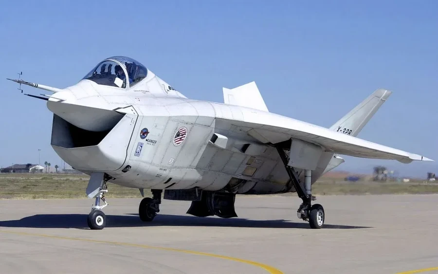 F35랑 최종경합을 펼쳤던 전투기.jpg