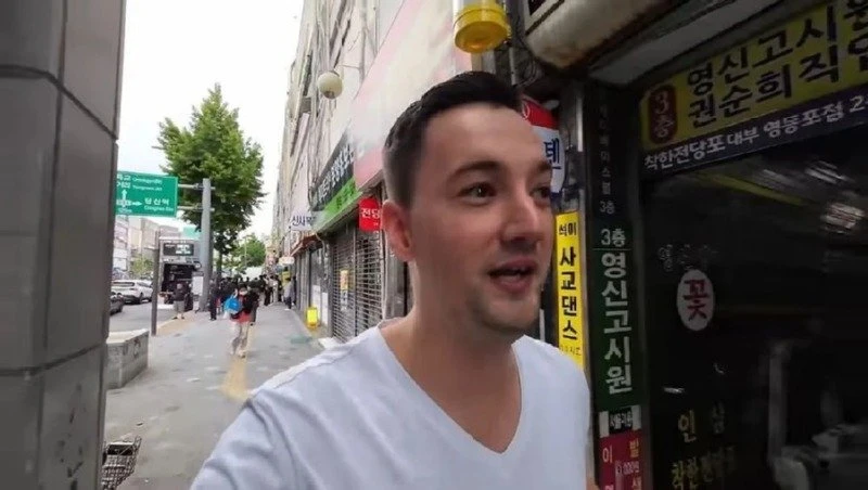 해외 유튜버가 찍은 한국의 진귀한 모습.jpg