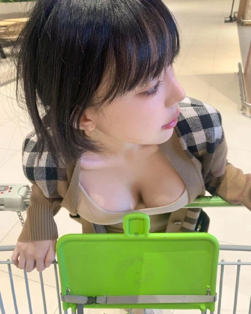 02.jpg
